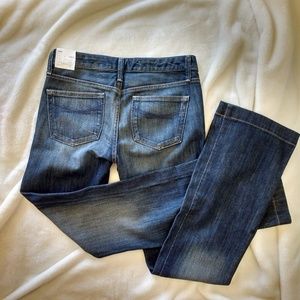 NWOT Gap 1969 Long & Lean Jeans 26/2r